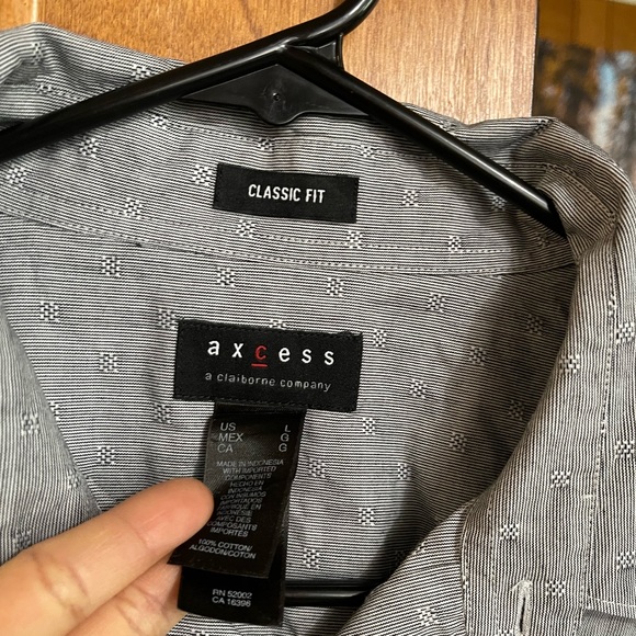 Axcess Button Up Tee Shirt Top Size L Like New EUC - Picture 4 of 7